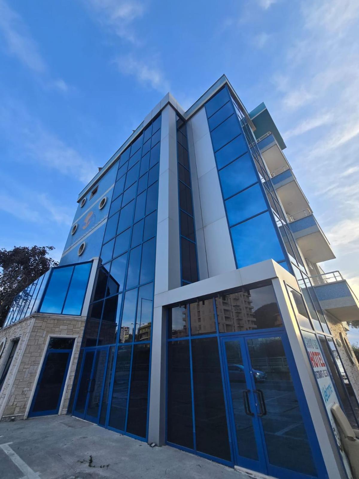 Blue Amr Hotel Shkallnur ภายนอก รูปภาพ